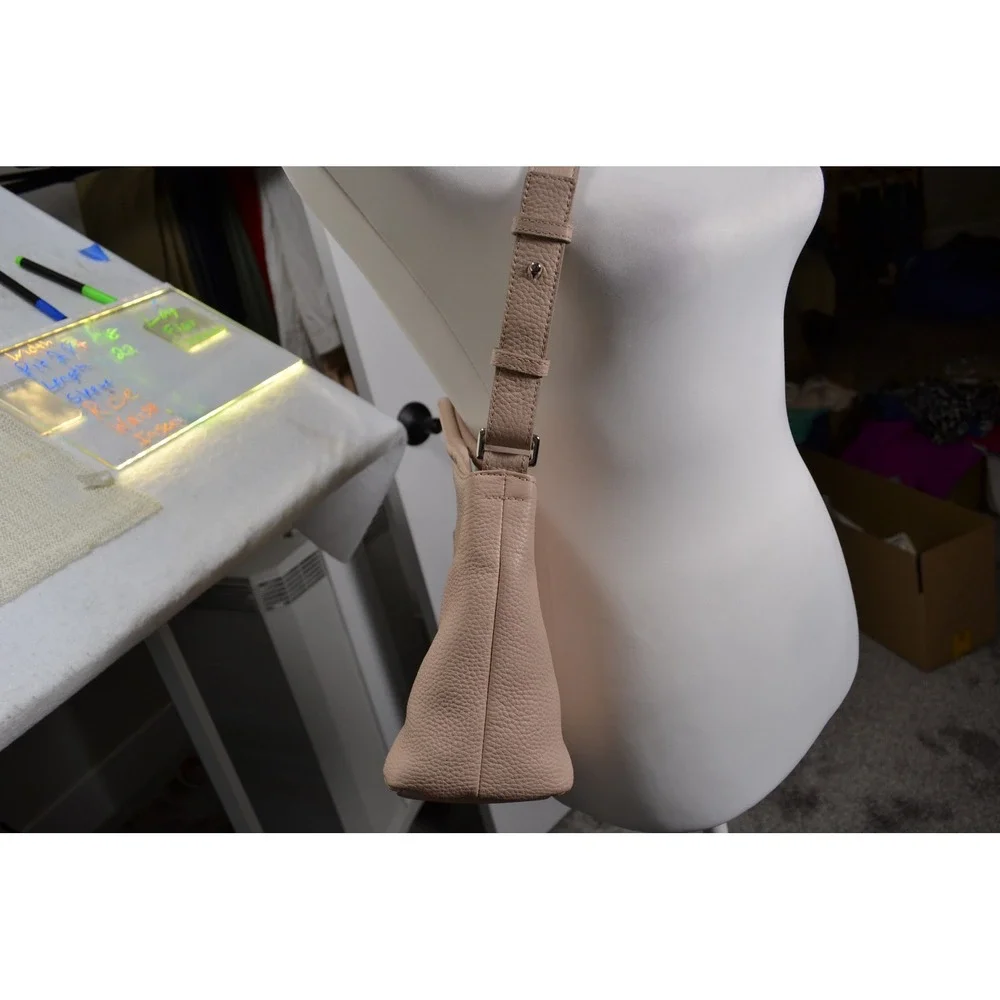 ECCO Genuine Leather‎ Shoulder Bag – Taupe Pebbled, Adjustable Strap